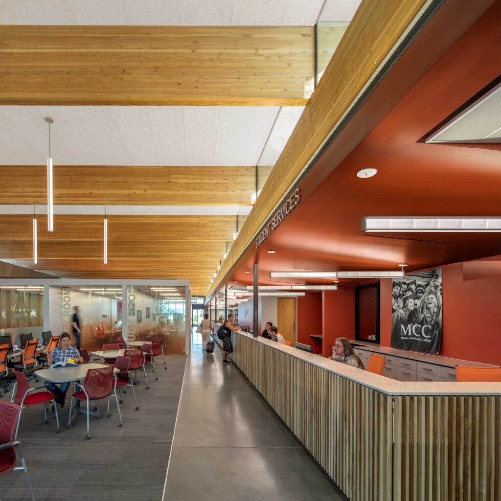 Mohave Community College Student Services Center & Building 200 ...